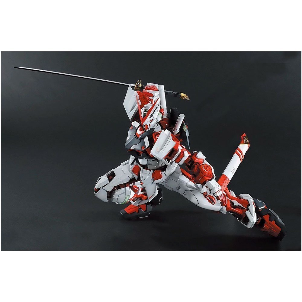 BANDAI PG GUNDAM ASTRAY RED FRAME - IRION Juguetería -  BANDAI PG GUNDAM ASTRAY RED FRAME - IRION Juguetería -